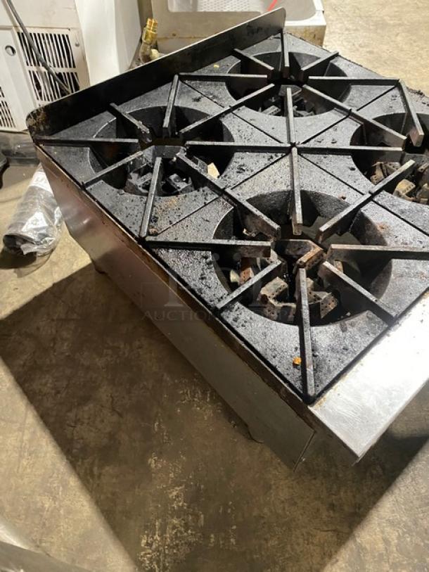 Globe Commercial Natural Gas Powered Countertop 4 Burner Range! All Stainless Steel Body! On Legs! Working When Removed! - Image 2 of 9