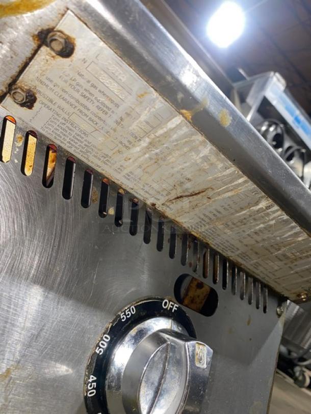 Late Model! Star Ultra-Max Commercial Natural Gas Powered Countertop Flat Griddle! All Stainless Steel! With Thermostatic Controls! On Legs!  Model: S6211A SN: CT8600318A2! Working When Removed! - Image 7 of 8