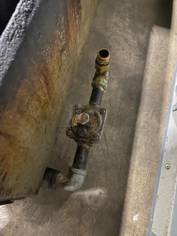 Late Model! Star Ultra-Max Commercial Natural Gas Powered Countertop Flat Griddle! All Stainless Steel! With Thermostatic Controls! On Legs!  Model: S6211A SN: CT8600318A2! Working When Removed! - Image 8 of 8