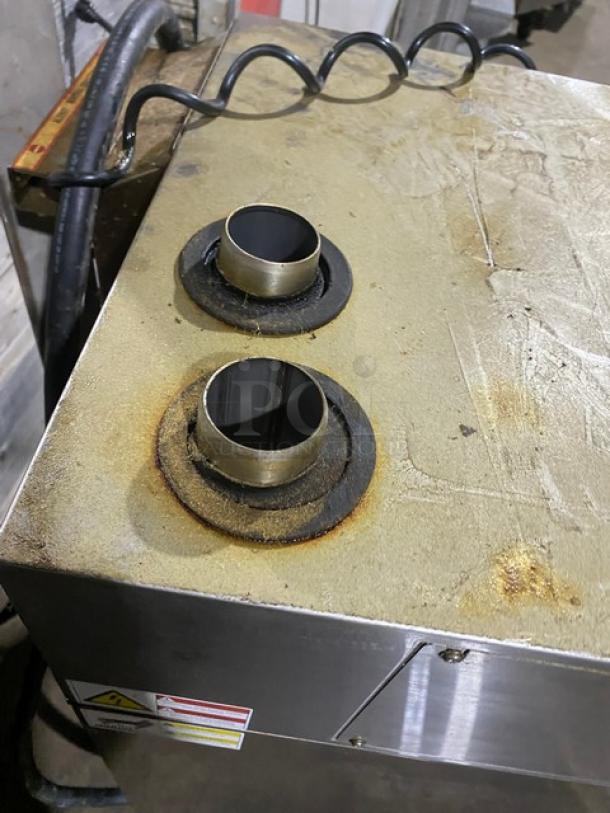 Blodgett Commercial Electric Powered Boilerless Mini Combi Oven! All Stainless Steel! With Built In Pan Rack! With Android Based Touch Screen Control! With Hand Shower Attachment!  On Legs! 208V 3 Phase! Model: BLCT-10E SN: 011918BT115S! Working When Removed! - Image 5 of 10