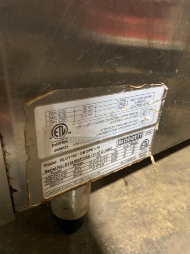Blodgett Commercial Electric Powered Boilerless Mini Combi Oven! All Stainless Steel! With Built In Pan Rack! With Android Based Touch Screen Control! With Hand Shower Attachment!  On Legs! 208V 3 Phase! Model: BLCT-10E SN: 011918BT115S! Working When Removed! - Image 8 of 10