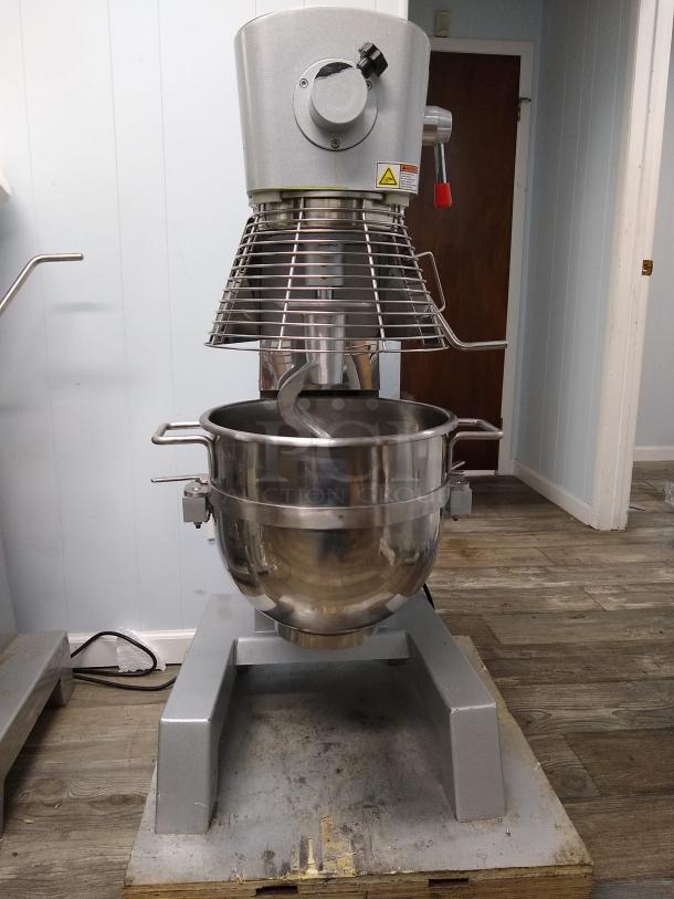 BRAND NEW PREPLINE PHLM30B-T 30 Qt. Heavy Duty Gear Driven Planetary Mixer with Timer TESTED AND WORKING - Image 1 of 9