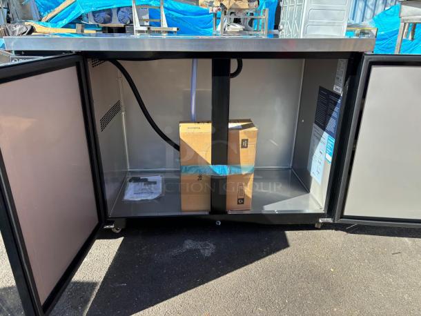 BRAND NEW TESTED AND WORKING SCRATCH & DENT Dukers DKB60-M2 61″ - Image 2 of 8