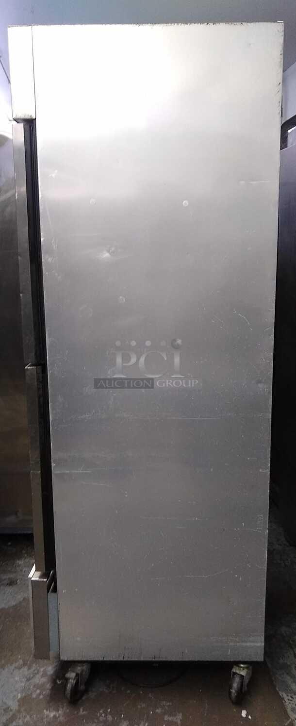 True T-23DT-HC 27" One Section Commercial Combo Refrigerator Freezer - Right Hinge Solid Doors, Dual Temp, 115v - Image 8 of 9