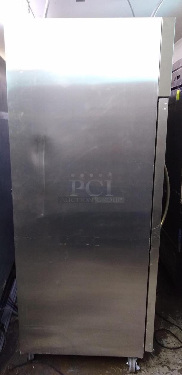 BRAND NEW DUKERS SCRATCH AND DENT COMMERCIAL REACH IN FREEZER TESTED AND WORKING D28ARG - Image 5 of 7