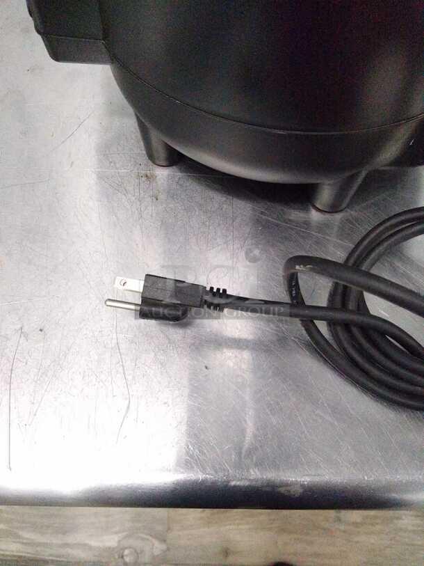 WOW !! COLDLINE 16" 10 LITER HOT CHOCOLATE & BEVERAGE DISPENSER TESTED AND WORKING - Image 7 of 8