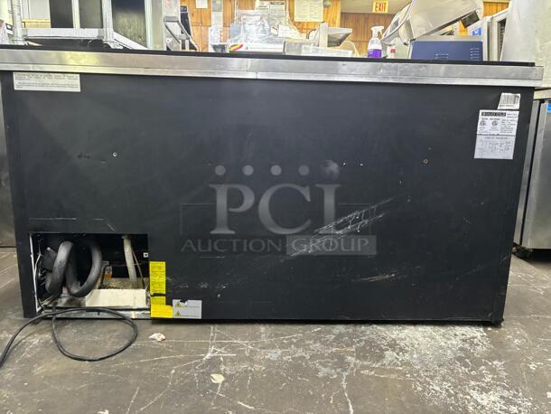 Maxx Cold MXCR50BHC Double Lid Horizontal Bottle Cooler 50" - Image 3 of 5