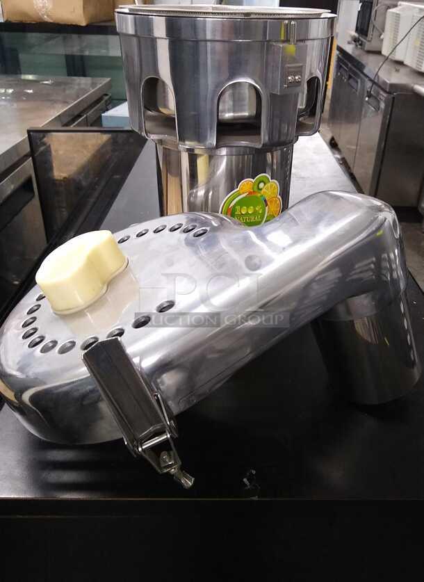 Prepline JUICEFASTER1000 Commercial 1/2 HP Electric Juice Extractor - Image 8 of 10