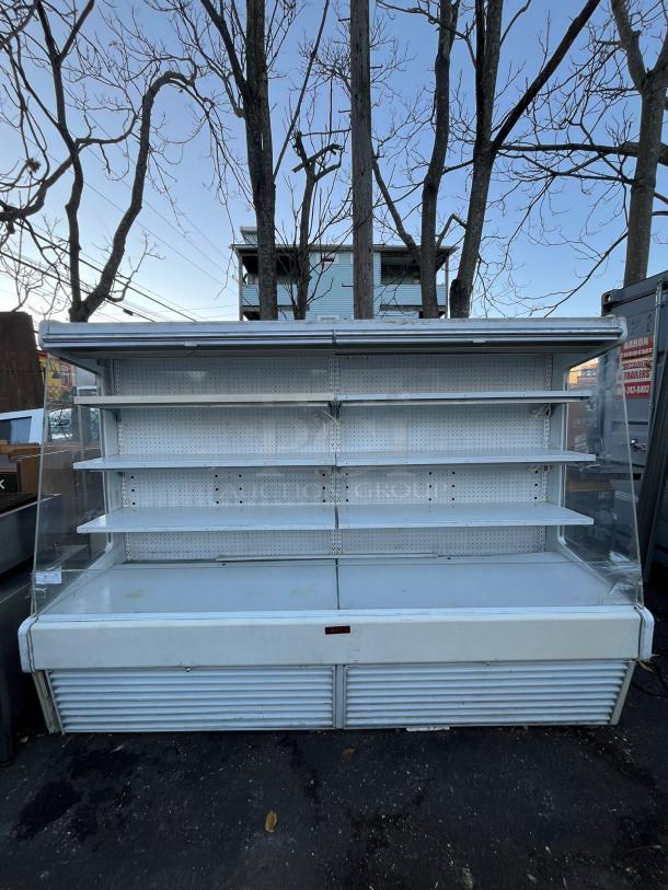 BEAUTIFUL & GREAT CONDITION Howard McCray Fish & Poultry 6ft Refrigerated Display Case - Image 3 of 3