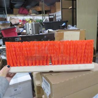 One NEW 18 Inch Heavy Sweep Broom Head.