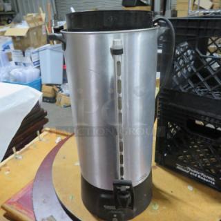 One Avantco SS Coffee Urn. 120 Volt. # 177CU55ETL. No Lid.