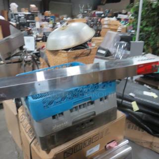 One Avantco 36 Inch Food Warmer. #ISW-36-TGL-CP. 120 Volt.