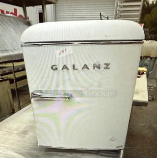 One Galanz 1 Door Cooler. 120 Volt. Model# GLR17MWER09. 17X19X22