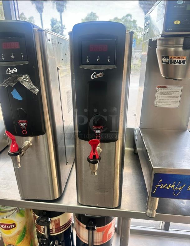 Excellent Condition! Curtis Commercial Hot Water Dispenser - 5 gal 115v Tested and Working! - Image 3 of 6