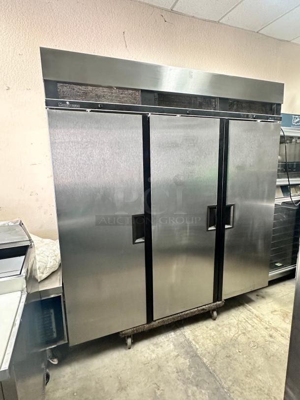 Delafield Commercial Three Door Refrigerator Tested and Working - Image 5 of 9