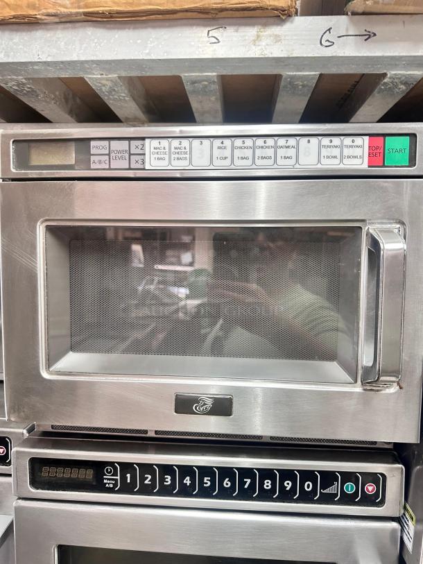 Commercial Microwave 220 Volt - Image 5 of 6