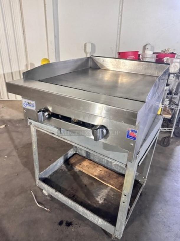 Commercial 24" Gas Griddle Tested and Working! - Image 5 of 6