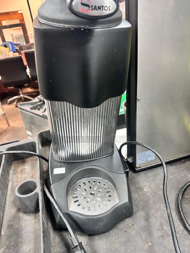 Commercial Heavy Duty Citrus Juicer Tested and Working! - Image 2 of 9