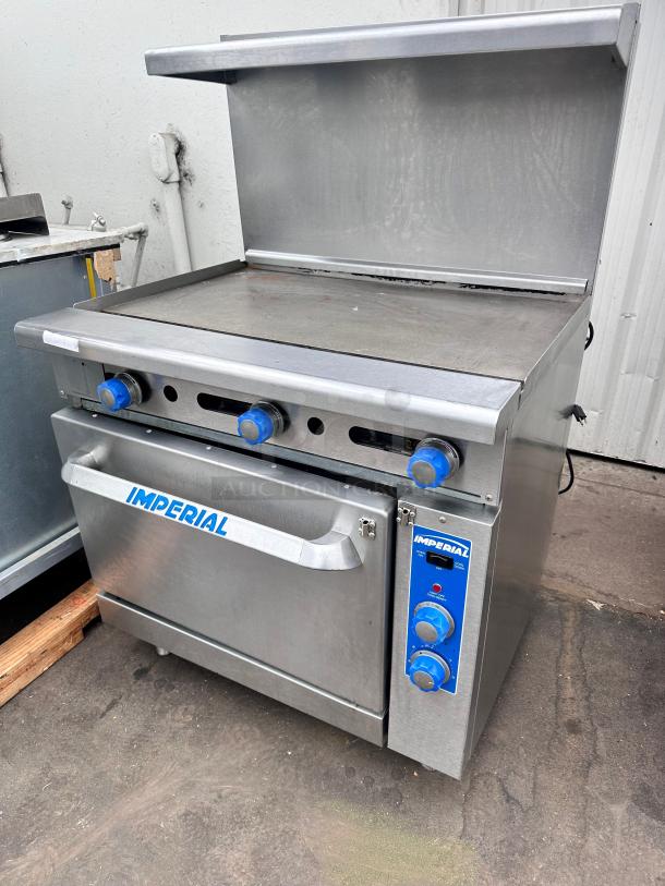 Imperial Commercial 36" Gas Griddle With Convection Oven Tested and Working! - Image 8 of 13