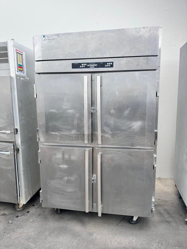 Commercial Double Door Cooler/Freezer Combo Tested and Working! - Image 3 of 6