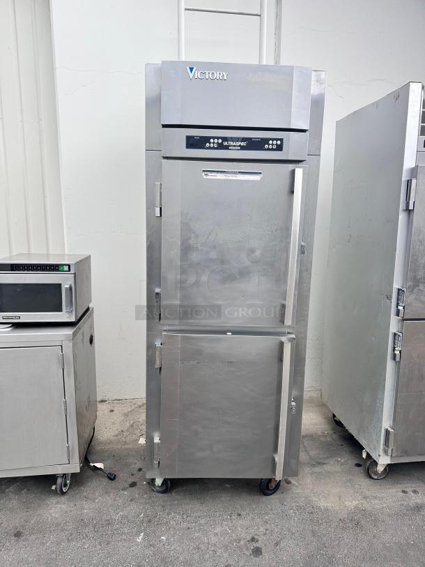 Victory RFS-1D-S1-HD-HC | Ultraspec Dual Temp Refrigerator-Freezer 115v Tested and Working! - Image 1 of 9