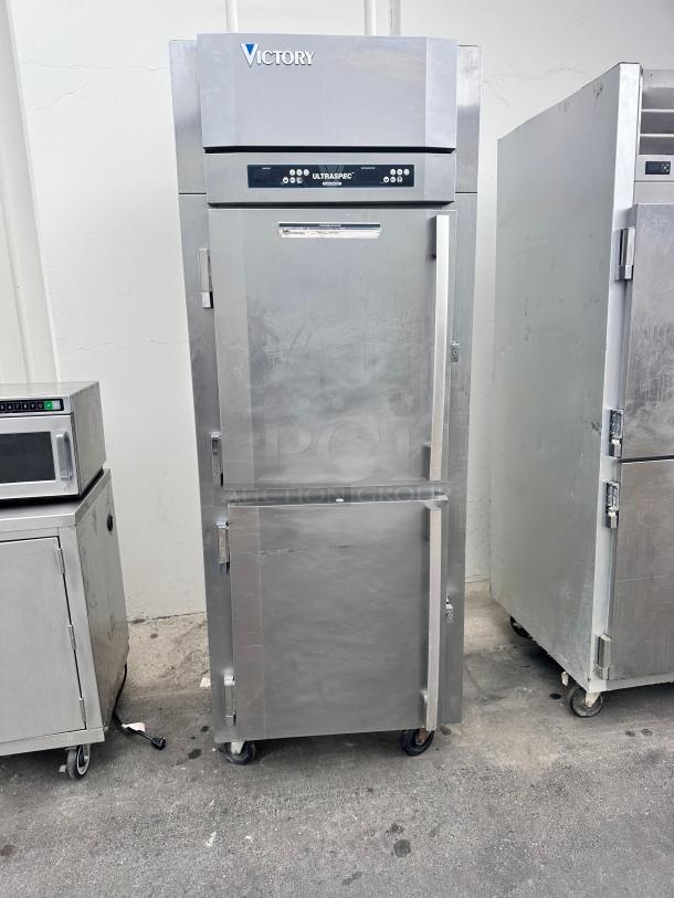 Victory RFS-1D-S1-HD-HC | Ultraspec Dual Temp Refrigerator-Freezer 115v Tested and Working! - Image 4 of 9