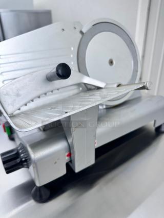 Commercial Counter Top Meat Slicer Tested and Working!