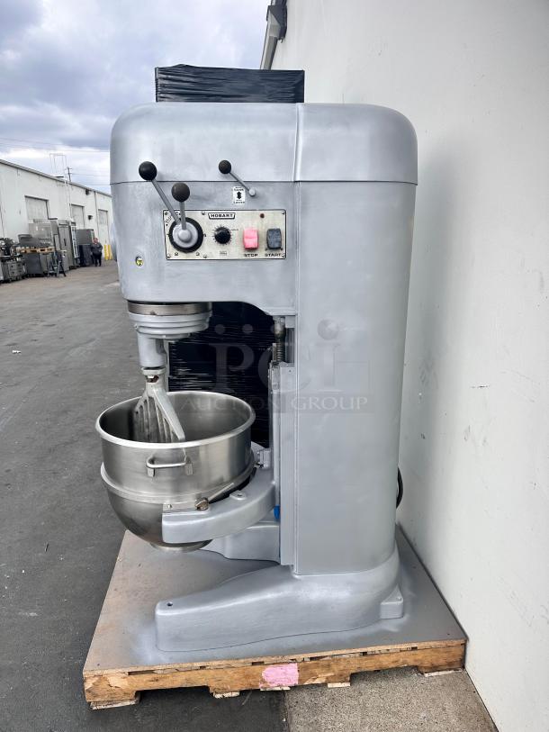Fully Refurbished! Hobart M802 80 Qt Commercial Mixer Tested and Working! - Image 12 of 13