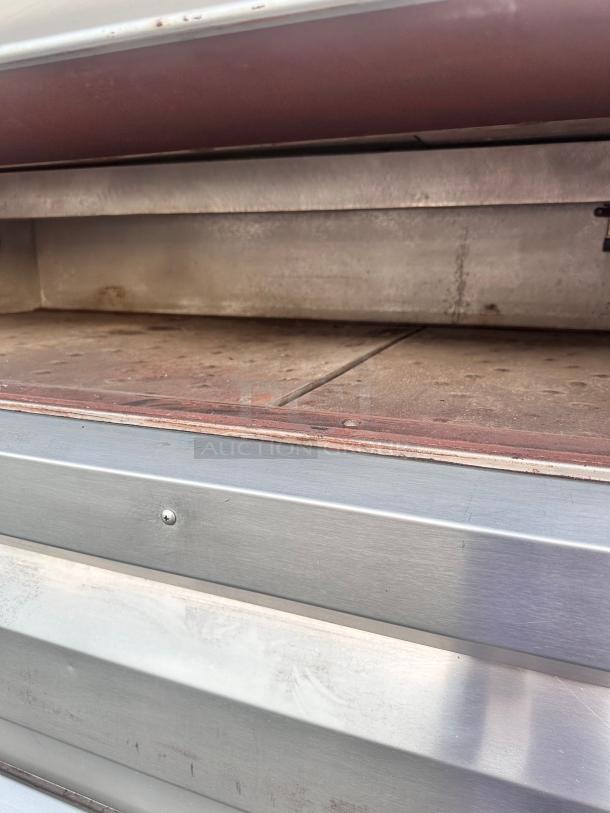 Lucks Commercial 4 Deck Electric Oven With Steam Tested and Working! - Image 9 of 13