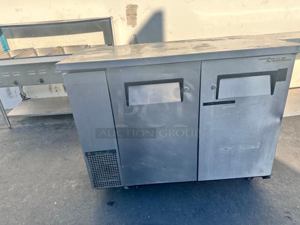 True 48" Commercial Back Bar Refrigerator Tested and Working! - Image 4 of 6