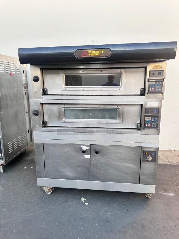 Moretti Forni  Commercial Double Deck Electric Pizza Oven Tested and Working! - Image 22 of 23