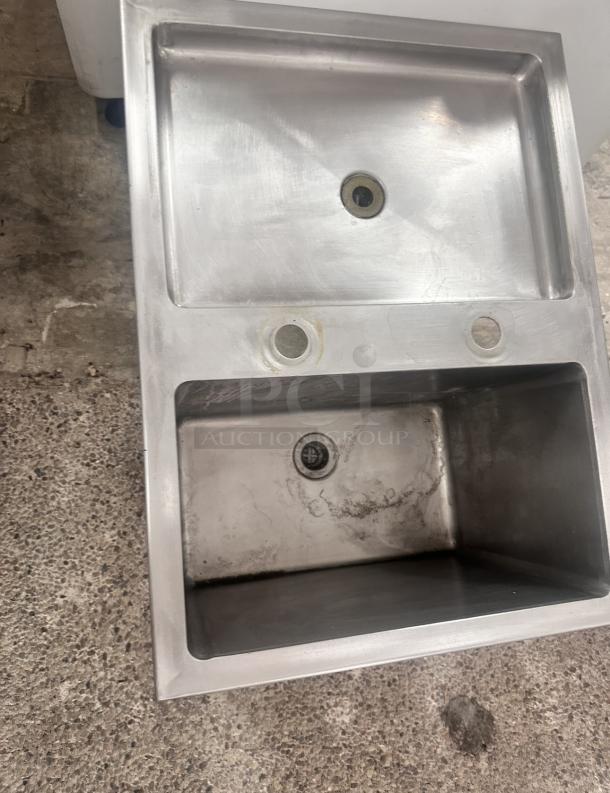 Commercial Stainless Steel Sink - Image 3 of 7