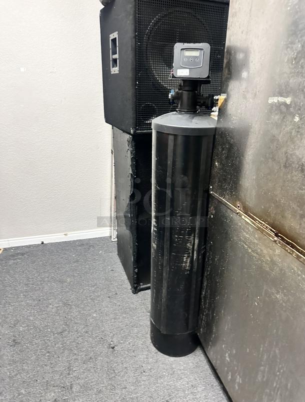 Commercial Filter Great for Whole Restaurant - Image 8 of 8