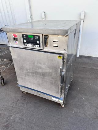 Winston CHV5-05UV CVap Cook & Hold 9cf Capacity Half Size Oven  220 Volt Tested and Working!