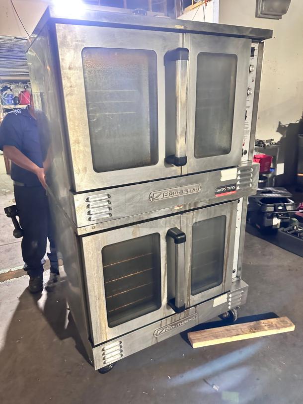 Late Model Southbend Commercial Gas Convection Oven Tested and Working! - Image 3 of 11