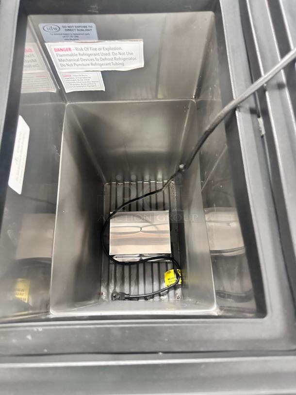 Commercial Refrigerated Drink Display - Image 3 of 13