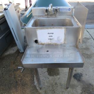One Krowne Stainless Steel Hand Sink With Faucet, Back Splash, Right Side Splash, And A Blender Shelf. 17X21X34.5