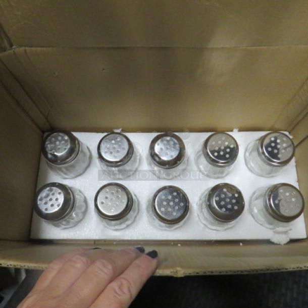 NEW Poly/Glass Cheese/Pepper Shakers. 10XBID - Image 2 of 2