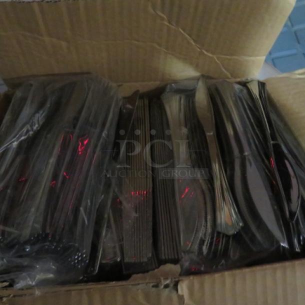 One Lot Of Poly Knives. - Image 2 of 2