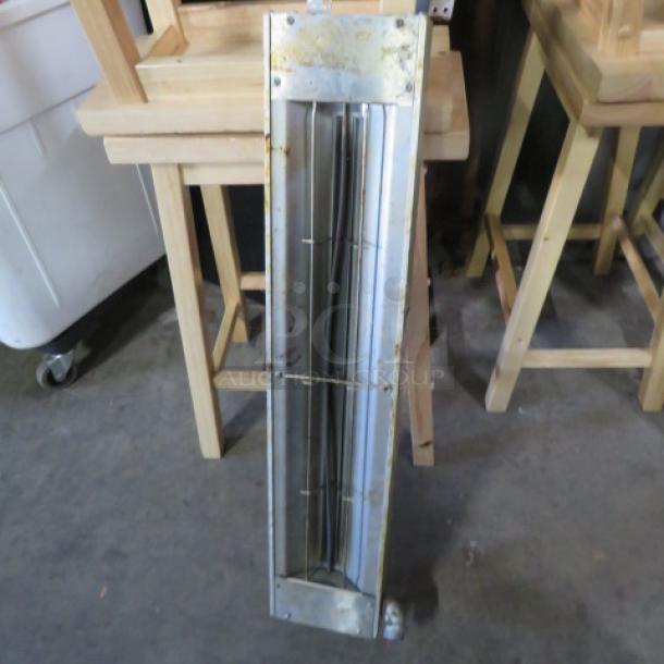 One Food Warmer. - Image 1 of 1