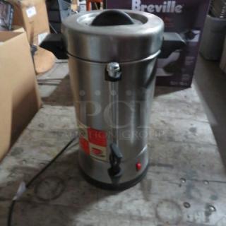 One Waring Coffee Brewer.