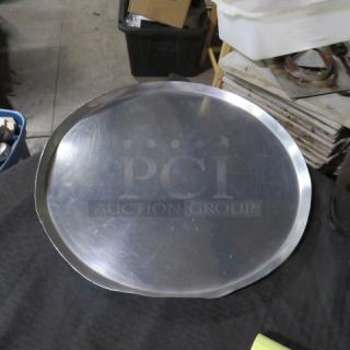 18 Inch Pizza Pan. 10XBID