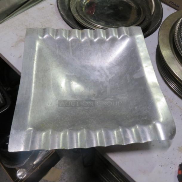 One 16.5X16.5 Serving Tray. - Image 1 of 1