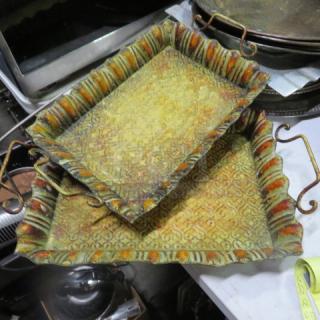 Assorted Size Serving Tray. 2XBID