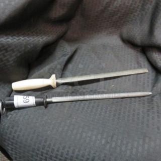 Assorted Knife Sharpener. 2XBID