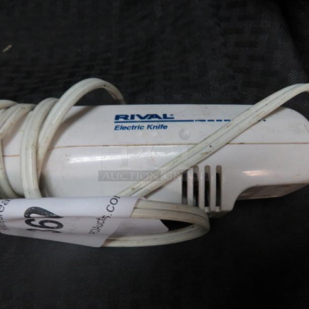 One Rival Electric Knife. - Image 2 of 2