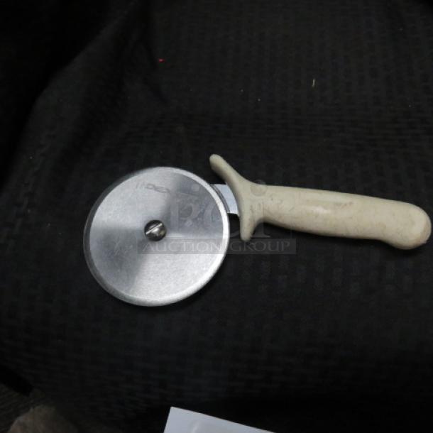 Dexter Pizza Cutter. 5XBID - Image 1 of 1