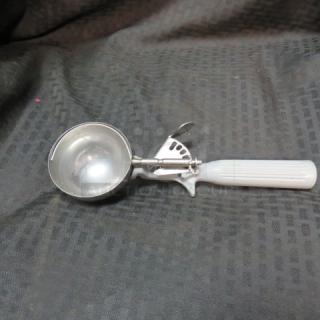 Gray Handle Disher. 5XBID