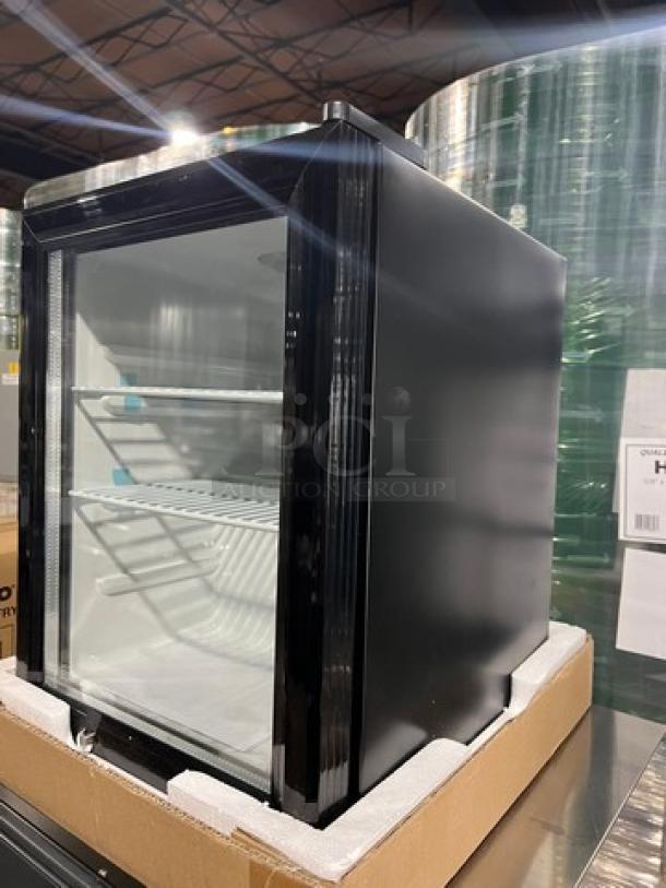 New Out Of The Box! Commercial Countertop Single Glass Door Reach In Refrigerator Merchandiser! With Poly Coated Racks! 110-120V! Model: G5! - Image 3 of 6