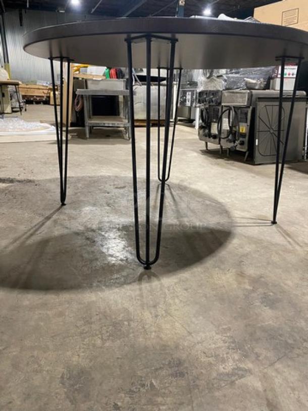 Brand New! Red Oak 48 Inch Round 1.5" Thick BUTCHER BLOCK Style Walnut Finish Dining Table! On Heavy Duty Metal Legs! - Image 5 of 9